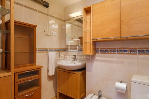 Huoneisto vuokrattavana Barcelona, Espanja, 4 makuuhuonetta, 86 m2 No. 192863 - kuva 30