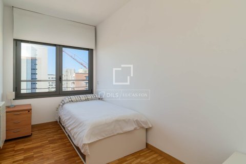 Huoneisto vuokrattavana Barcelona, Espanja, 4 makuuhuonetta, 86 m2 No. 192863 - kuva 25