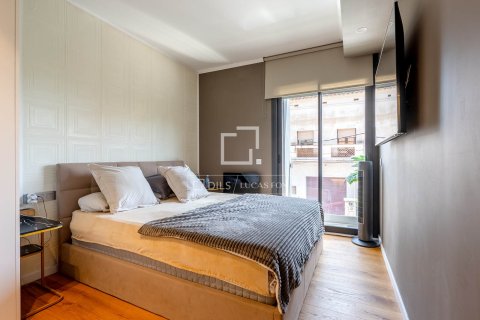 Huvila vuokrattavana Esplugues de Llobregat, Barcelona, Espanja, 3 makuuhuonetta, 280 m2 No. 192862 - kuva 28