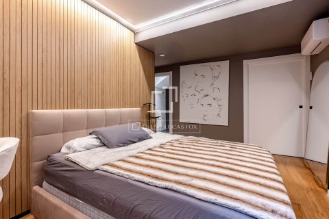 Huvila vuokrattavana Esplugues de Llobregat, Barcelona, Espanja, 3 makuuhuonetta, 280 m2 No. 192862 - kuva 22