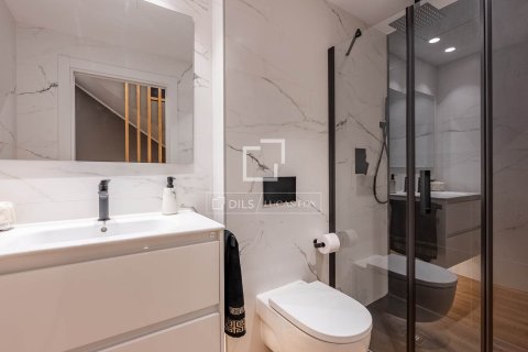 Huvila vuokrattavana Esplugues de Llobregat, Barcelona, Espanja, 3 makuuhuonetta, 280 m2 No. 192862 - kuva 26