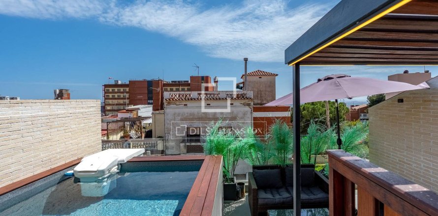Huvila Esplugues de Llobregat, Barcelona, Espanja 3 makuuhuonetta, 280 m2 No. 192862