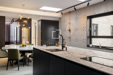 Huoneisto vuokrattavana Barcelona, Espanja, 2 makuuhuonetta, 150 m2 No. 192864 - kuva 10