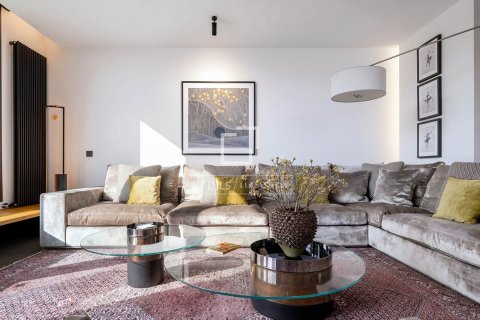 Huoneisto vuokrattavana Barcelona, Espanja, 2 makuuhuonetta, 150 m2 No. 192864 - kuva 3
