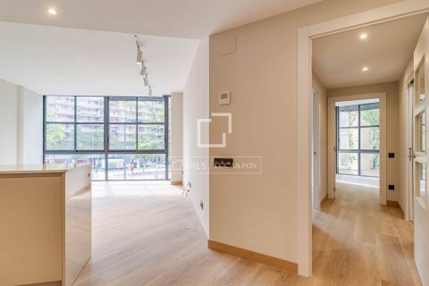Huoneisto vuokrattavana Barcelona, Espanja, 5 makuuhuonetta, 225 m2 No. 192866 - kuva 26