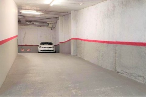 Garage in vendita a Barcelona, Spagna 10 mq. N° 191596 - foto 5