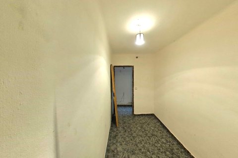 Apartamento en venta en Sant Boi de Llobregat, Barcelona, España 3 dormitorios, 67 m2 No. 191598 - foto 11