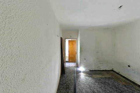 Apartamento en venta en Sant Boi de Llobregat, Barcelona, España 3 dormitorios, 67 m2 No. 191598 - foto 13