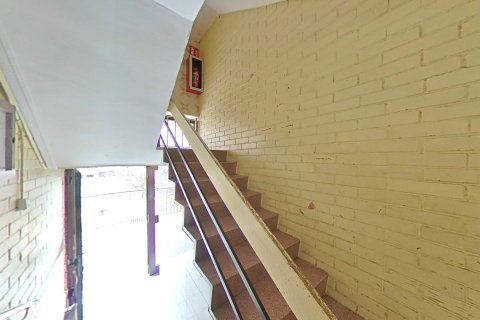 Apartamento en venta en Sant Boi de Llobregat, Barcelona, España 3 dormitorios, 67 m2 No. 191598 - foto 21