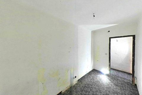 Apartamento en venta en Sant Boi de Llobregat, Barcelona, España 3 dormitorios, 67 m2 No. 191598 - foto 8