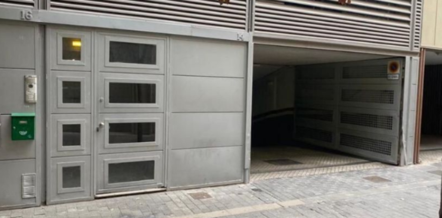 Garage a Barcelona, Spagna 10 mq. N° 191601