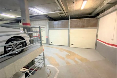 Garage in vendita a Barcelona, Spagna 10 mq. N° 191601 - foto 4