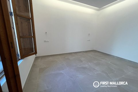 Townhouse for rent in Consell, Mallorca, Spain 3 bedrooms, 169 sq.m. No. 193101 - photo 10