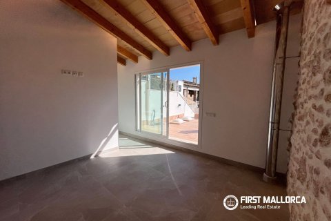 Townhouse for rent in Consell, Mallorca, Spain 3 bedrooms, 169 sq.m. No. 193101 - photo 16