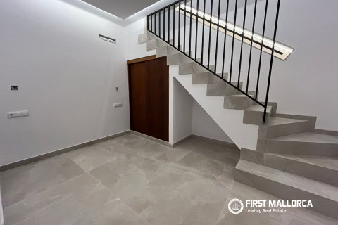 Townhouse for rent in Consell, Mallorca, Spain 3 bedrooms, 169 sq.m. No. 193101 - photo 11