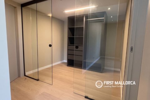Apartment for rent in Palma de Majorca, Mallorca, Spain 3 bedrooms, 159 sq.m. No. 193097 - photo 11