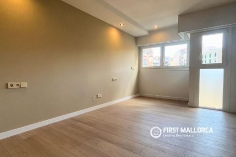 Apartment for rent in Palma de Majorca, Mallorca, Spain 3 bedrooms, 159 sq.m. No. 193097 - photo 14