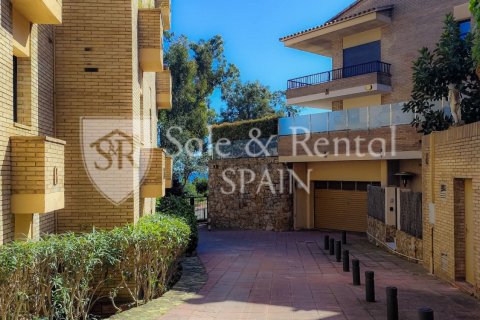 Apartment for sale in Lloret de Mar, Girona, Spain 2 bedrooms, 95 sq.m. No. 172014 - photo 21