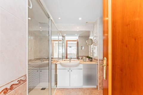 Apartment for sale in Calafell, Tarragona, Spain 3 bedrooms, 123 sq.m. No. 172011 - photo 14