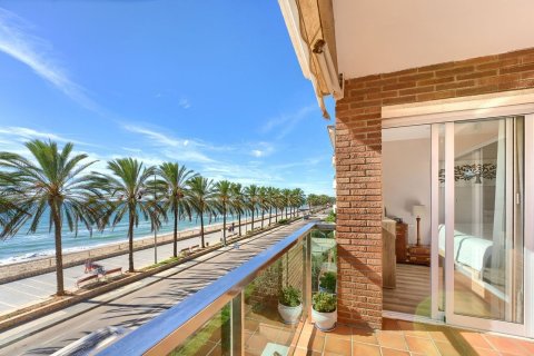 Apartment in Calafell, Tarragona, Spain 3 bedrooms, 123 sq.m. No. 172011