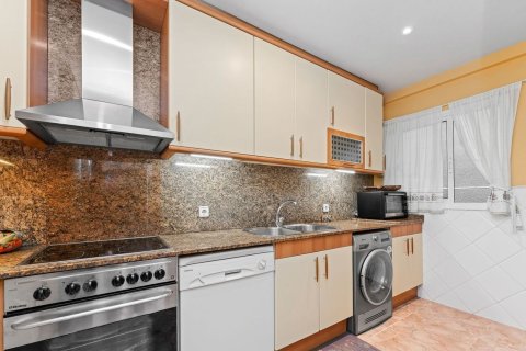Apartment for sale in Calafell, Tarragona, Spain 3 bedrooms, 123 sq.m. No. 172011 - photo 20