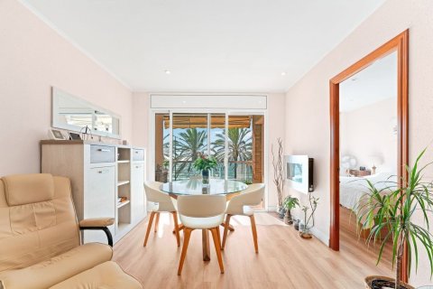 Apartment for sale in Calafell, Tarragona, Spain 3 bedrooms, 123 sq.m. No. 172011 - photo 8