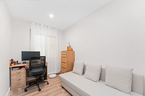 Apartment for sale in Calafell, Tarragona, Spain 3 bedrooms, 123 sq.m. No. 172011 - photo 19