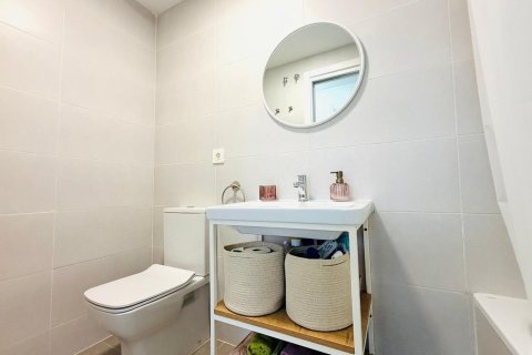 Apartment for sale in Calafell, Tarragona, Spain 3 bedrooms, 124 sq.m. No. 172012 - photo 13