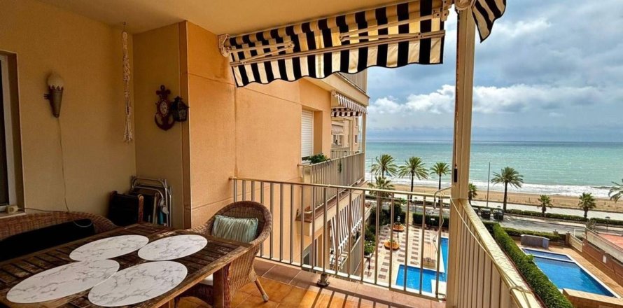 Apartment in Calafell, Tarragona, Spain 3 bedrooms, 110 sq.m. No. 172013