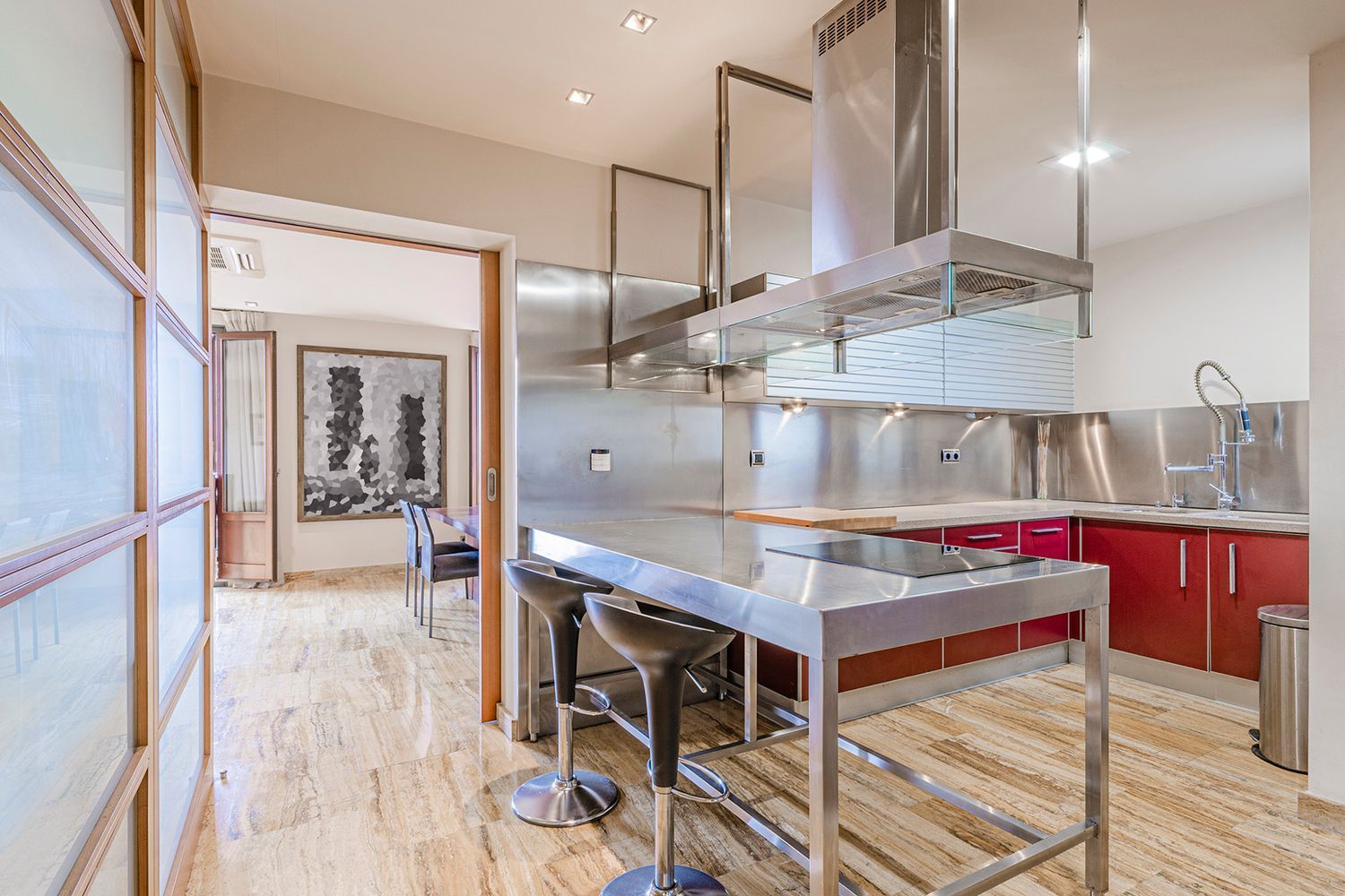 Apartamento en Barcelona, España 3 dormitorios, 221 m2 No. 160772
