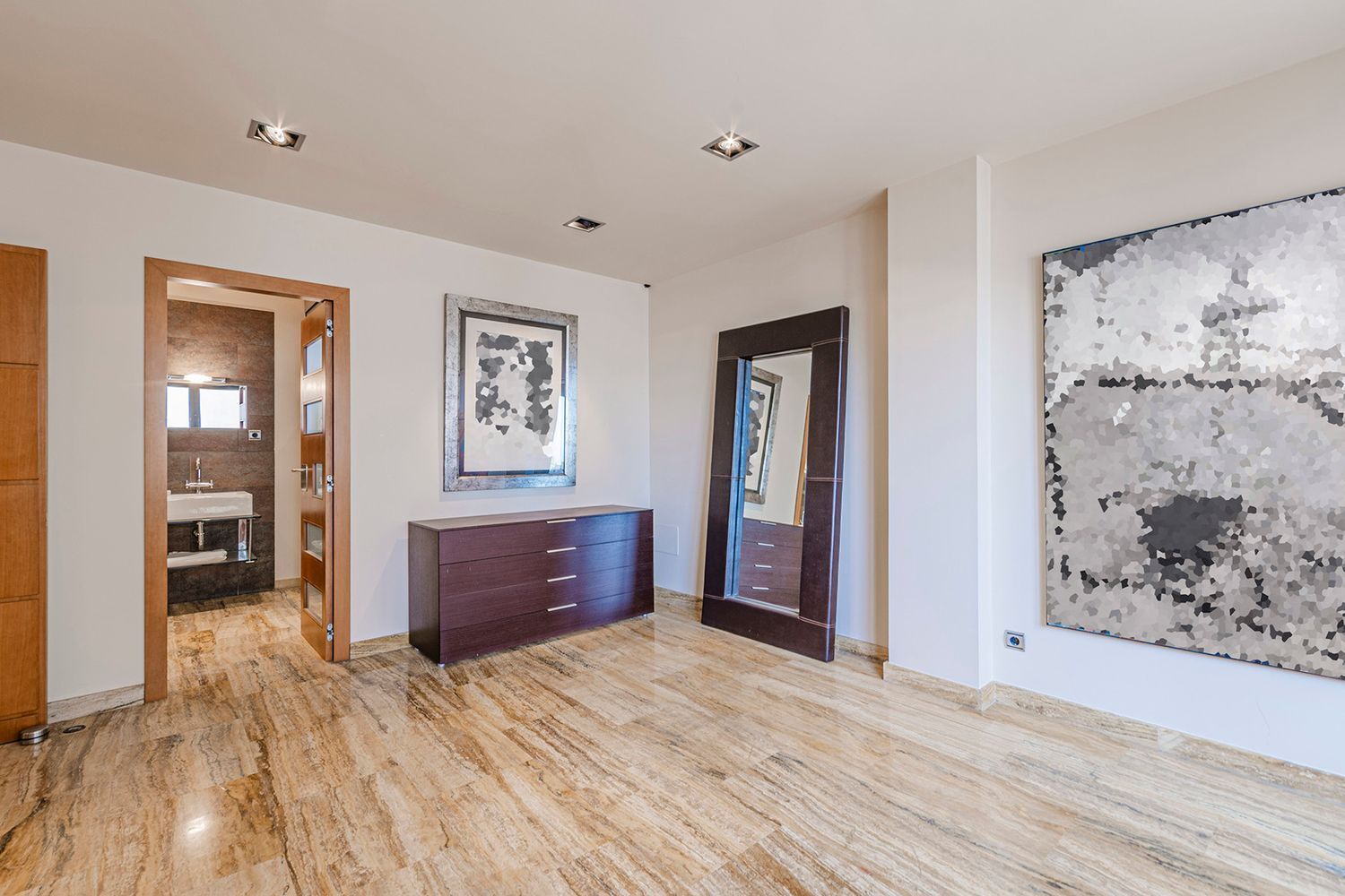 Apartamento en Barcelona, España 3 dormitorios, 221 m2 No. 160772