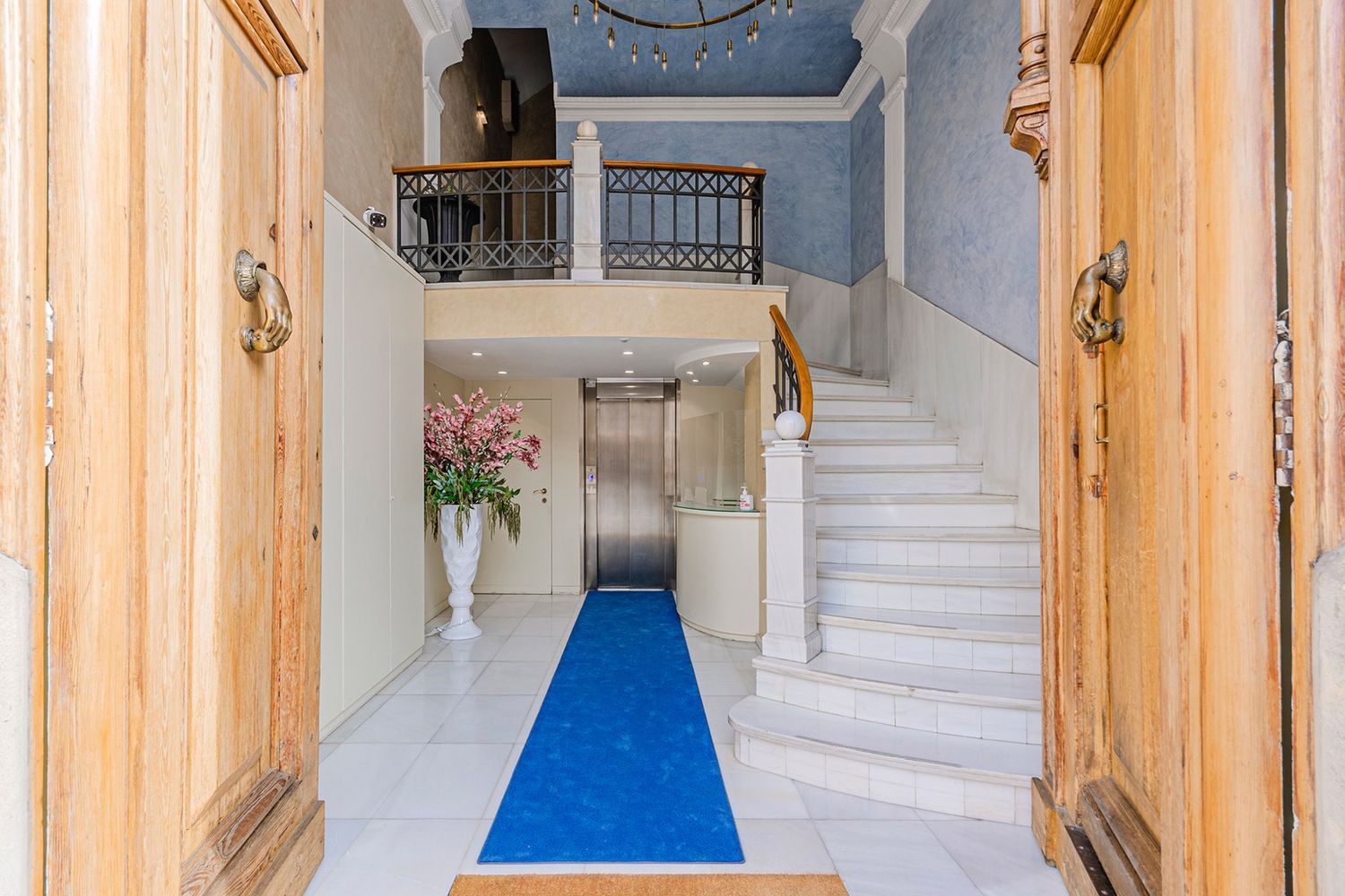 Apartamento en Barcelona, España 3 dormitorios, 221 m2 No. 160772