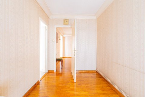 Lägenhet till salu i Barcelona, Spanien 4 sovrum, 130 kvm. Nr. 160771 - foto 27