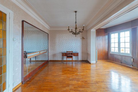 Lägenhet till salu i Barcelona, Spanien 4 sovrum, 130 kvm. Nr. 160771 - foto 24