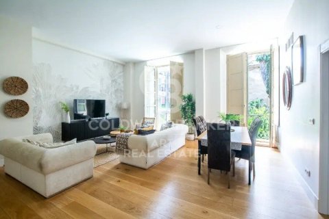 Huoneisto myytävänä Malaga, Espanja, 1 makuuhuone, 74 m2 No. 156885 - kuva 2