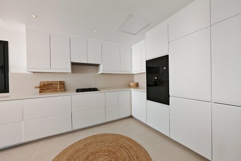 House for sale Benalmadena, Malaga, Spain 5 bedrooms, 450 sq.m. No. 109676 - photo 6