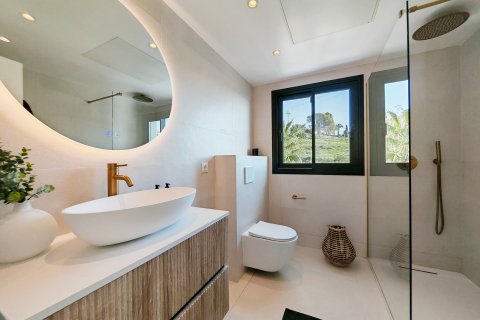 House for sale Benalmadena, Malaga, Spain 5 bedrooms, 450 sq.m. No. 109676 - photo 13