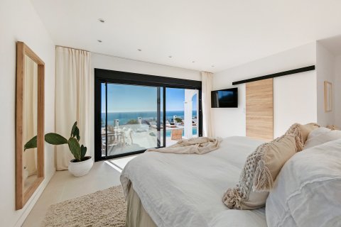 House for sale Benalmadena, Malaga, Spain 5 bedrooms, 450 sq.m. No. 109676 - photo 12