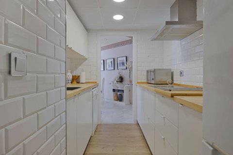 Apartment for sale Benalmadena, Malaga, Spain 2 bedrooms, 86 sq.m. No. 109673 - photo 9