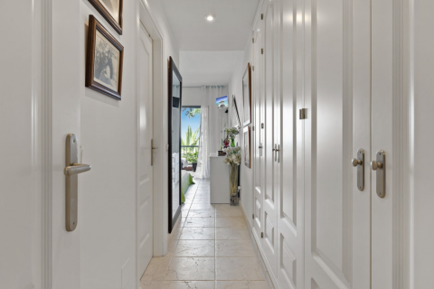 Apartment for sale Estepona, Malaga, Spain 2 bedrooms, 99 sq.m. No. 109659 - photo 23