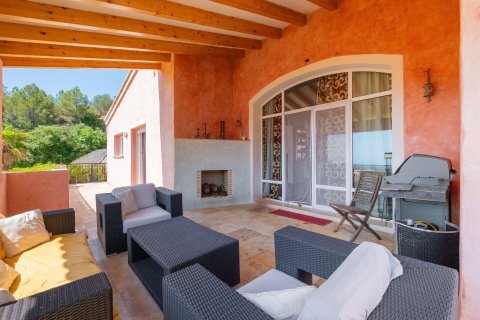 Villa till salu i Altea, Alicante, Spanien 3 sovrum, 370 kvm. Nr. 179592 - foto 27