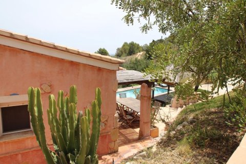 Villa till salu i Altea, Alicante, Spanien 3 sovrum, 370 kvm. Nr. 179592 - foto 12