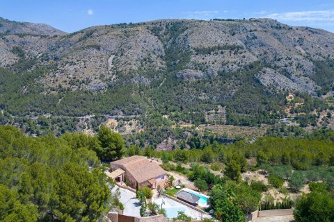 Villa till salu i Altea, Alicante, Spanien 3 sovrum, 370 kvm. Nr. 179592 - foto 5
