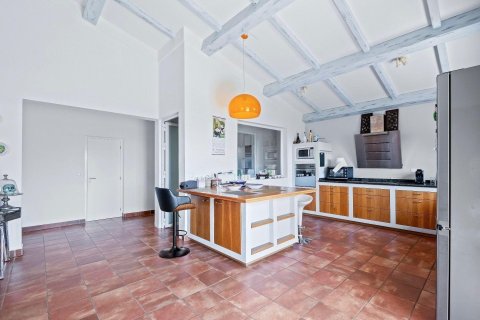 Villa till salu i Altea, Alicante, Spanien 3 sovrum, 370 kvm. Nr. 179592 - foto 17