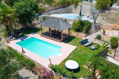 Villa till salu i Altea, Alicante, Spanien 3 sovrum, 370 kvm. Nr. 179592 - foto 6
