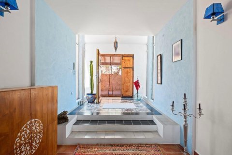 Villa till salu i Altea, Alicante, Spanien 3 sovrum, 370 kvm. Nr. 179592 - foto 13