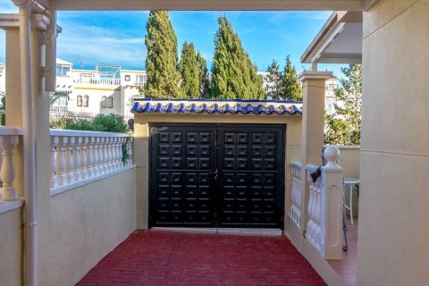 Villa till salu i Alicante, Spanien 3 sovrum, 120 kvm. Nr. 179589 - foto 23