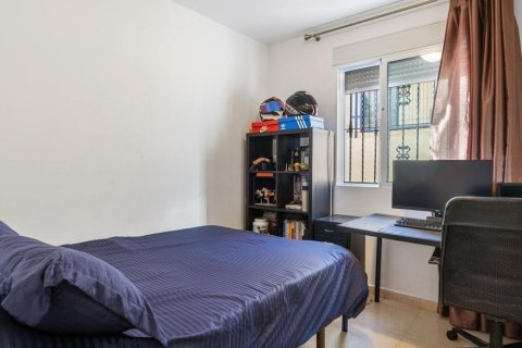 Villa till salu i Alicante, Spanien 3 sovrum, 120 kvm. Nr. 179589 - foto 9