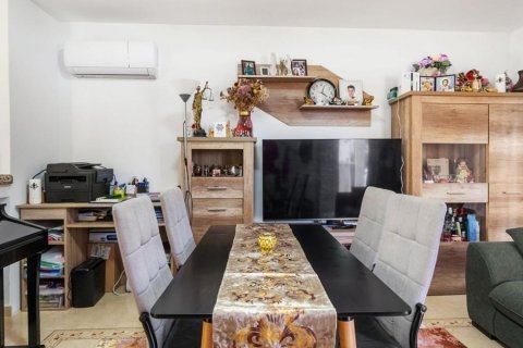 Villa till salu i Alicante, Spanien 3 sovrum, 120 kvm. Nr. 179589 - foto 4