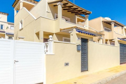 Villa i Alicante, Spanien 3 sovrum, 120 kvm. Nr. 179589